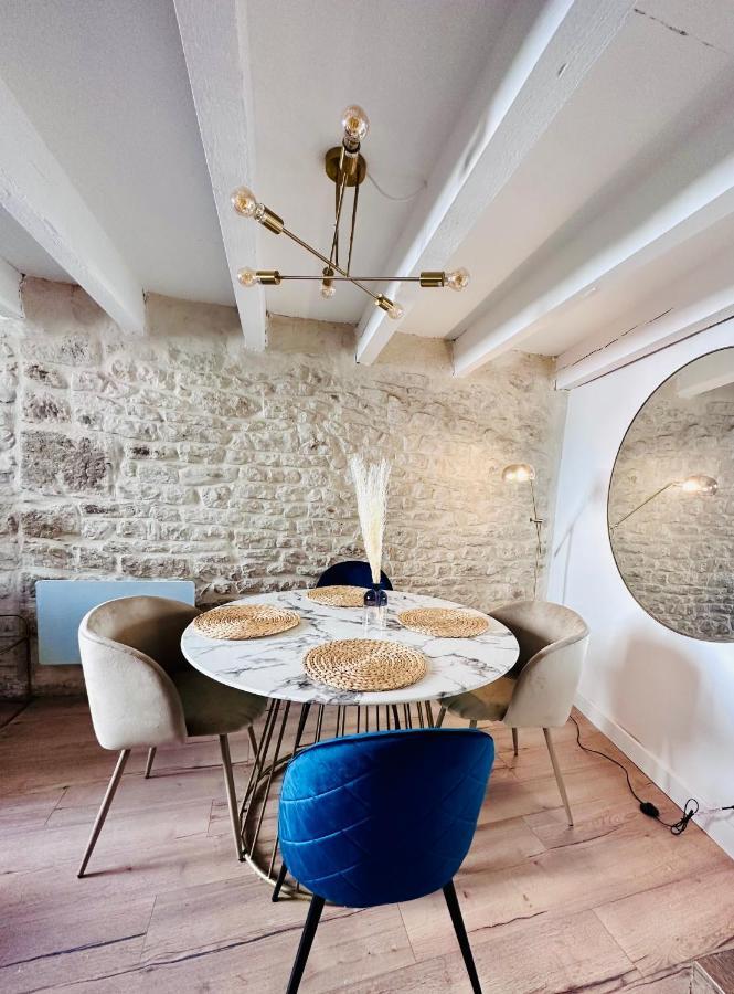 L'Etoile - Duplex Cosy De 50M2 En Centre-Ville Nîmes Eksteriør billede