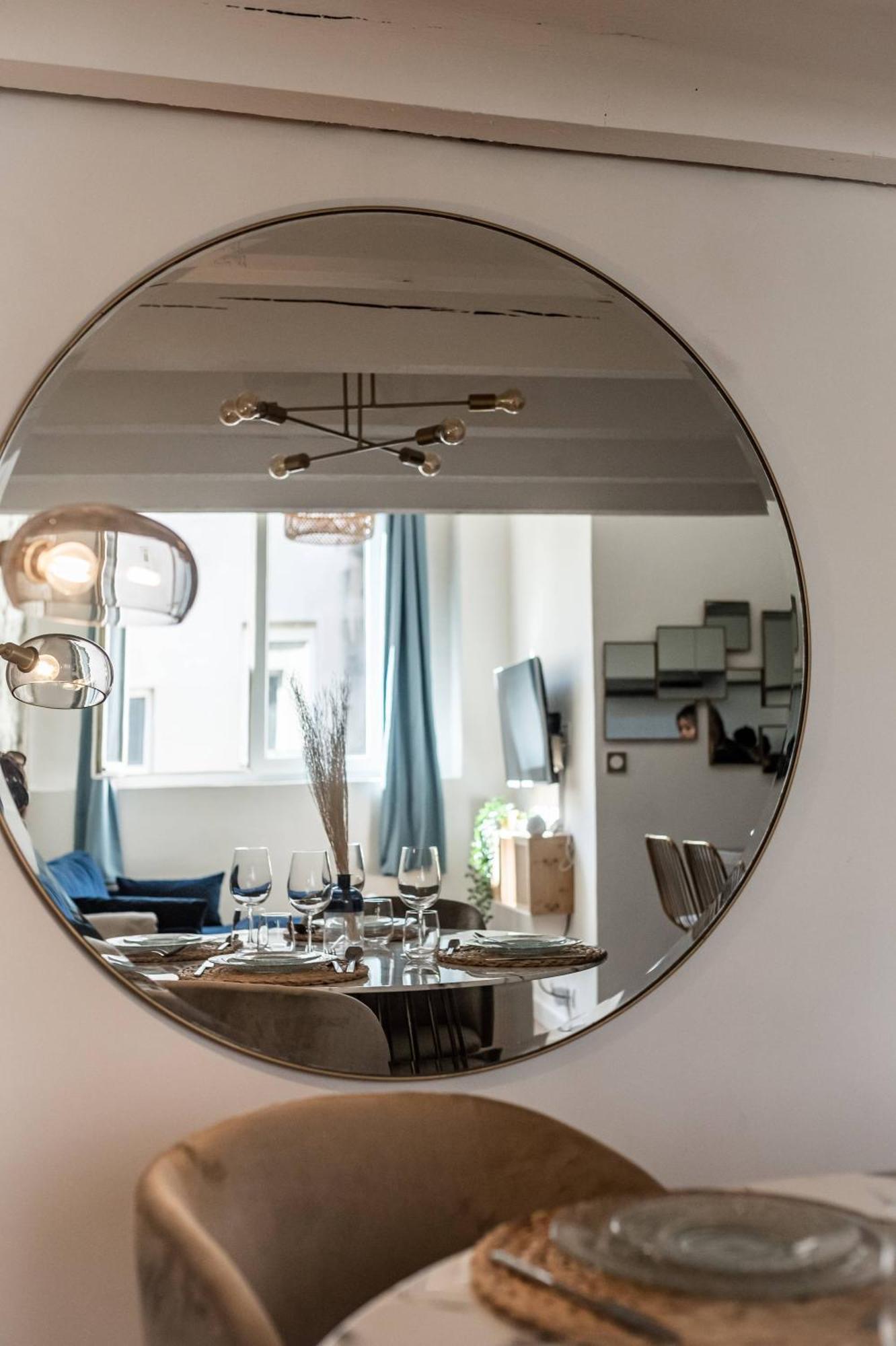 L'Etoile - Duplex Cosy De 50M2 En Centre-Ville Nîmes Eksteriør billede