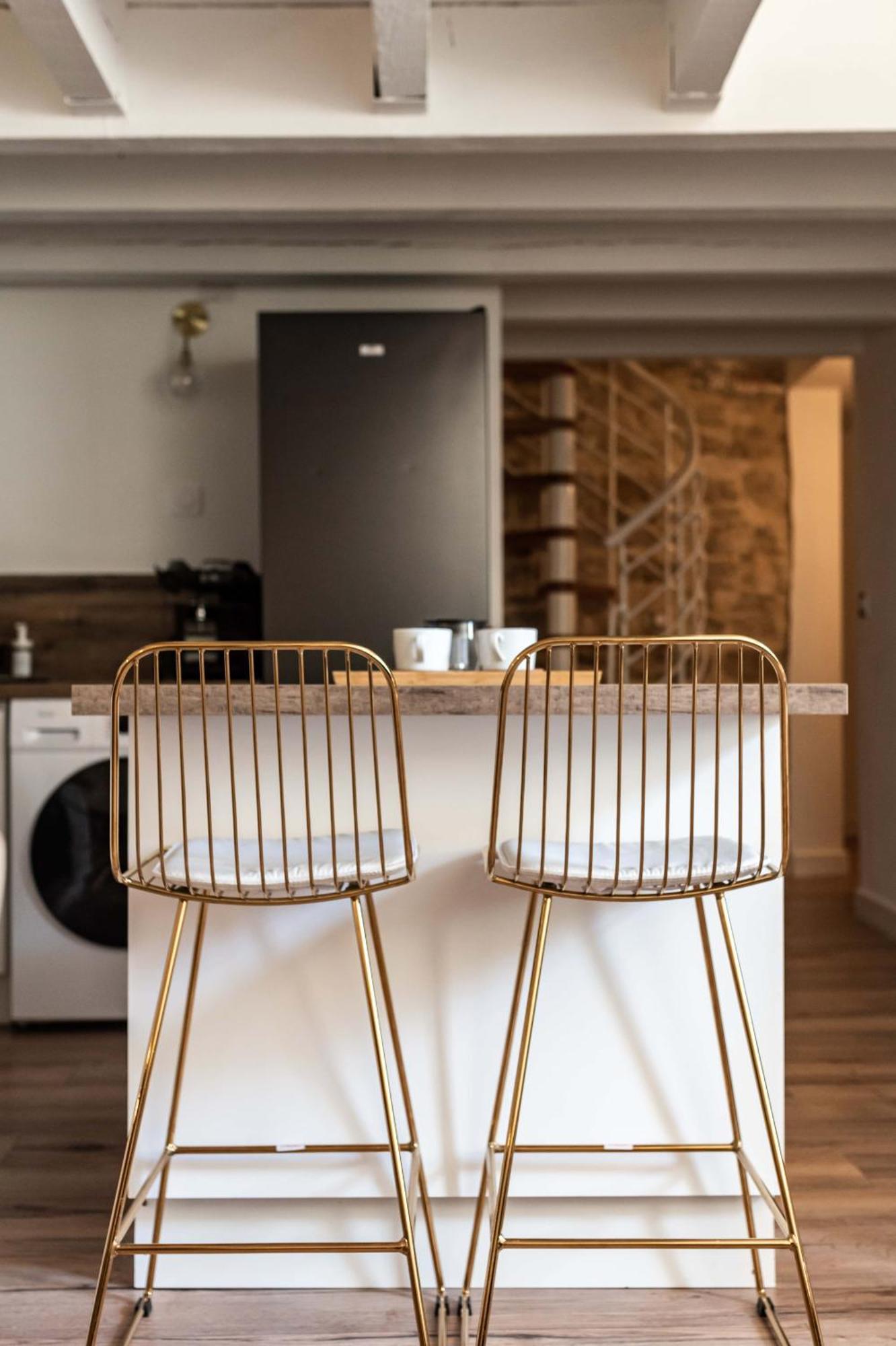 L'Etoile - Duplex Cosy De 50M2 En Centre-Ville Nîmes Eksteriør billede