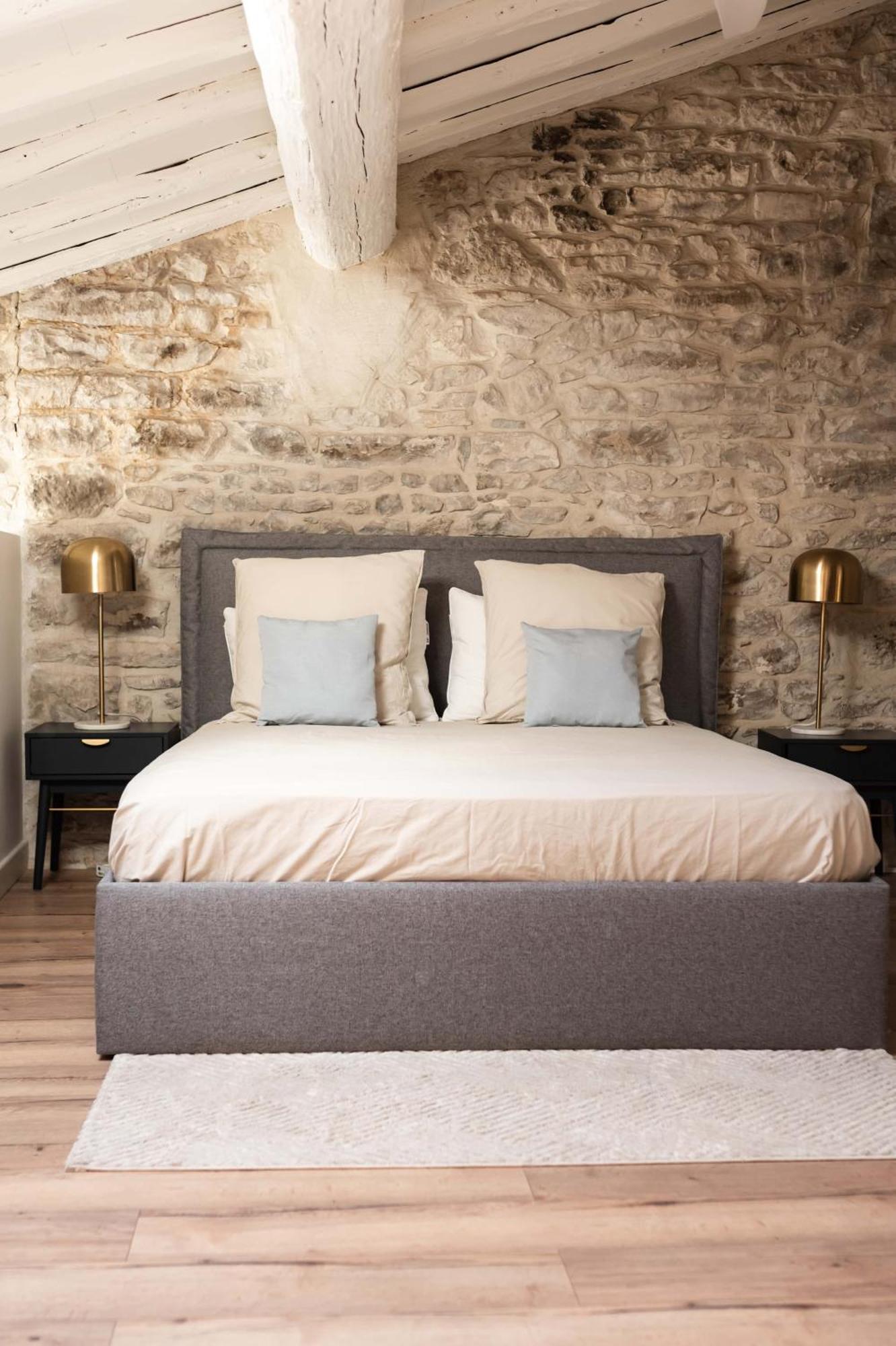 L'Etoile - Duplex Cosy De 50M2 En Centre-Ville Nîmes Eksteriør billede